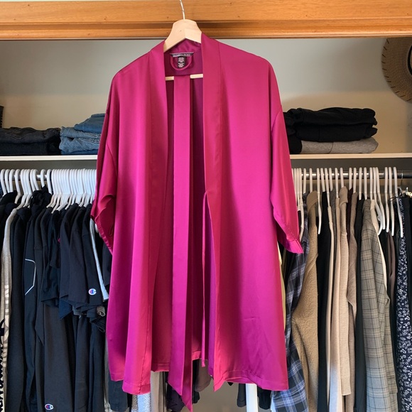 Victoria Secret Dark Pink satin robe - Picture 2 of 3